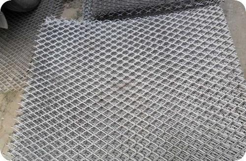 包头钢板网片/重型钢板网片/菱形钢板网片价格