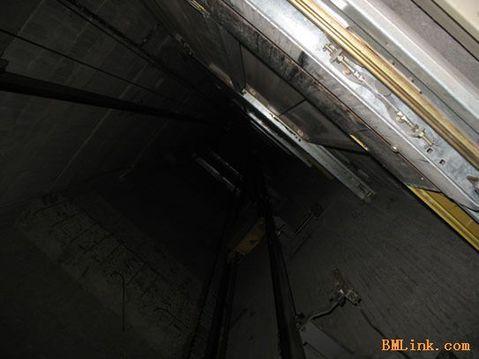 长沙地下室停车场堵漏公司/隧道堵漏公司