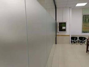 写字楼办公室玻璃贴膜磨砂膜LOGO条施工服务全上海