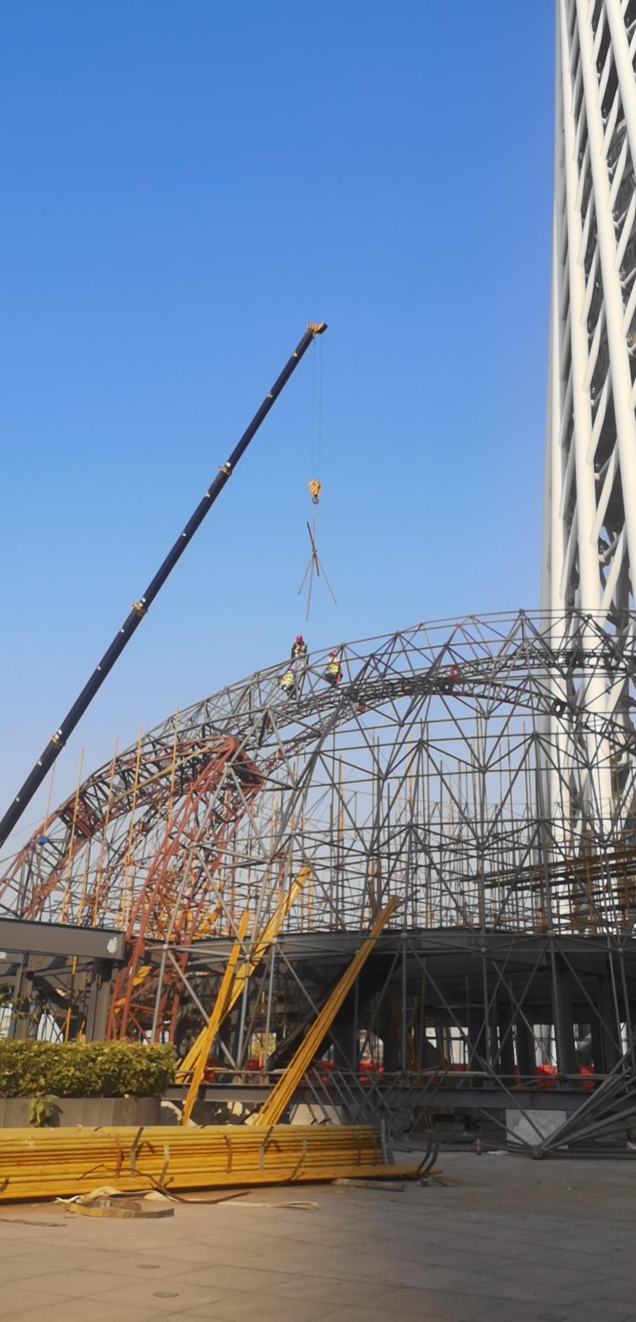 钢网架结构金属屋面系统深圳的广州加工厂