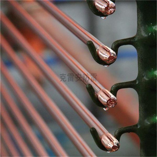 常见的垂直接地极细分有铜包钢接地棒和离子接地棒