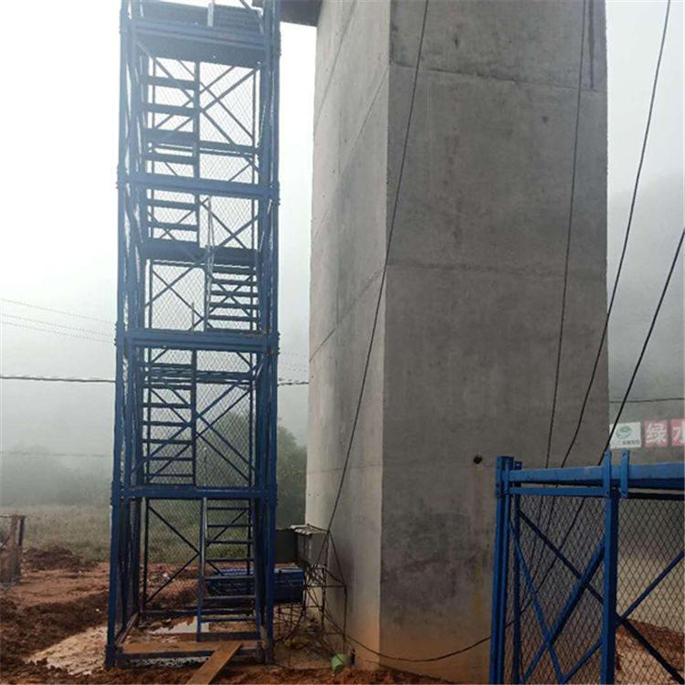 厂家推出75型安全爬梯施工梯笼 建筑梯笼