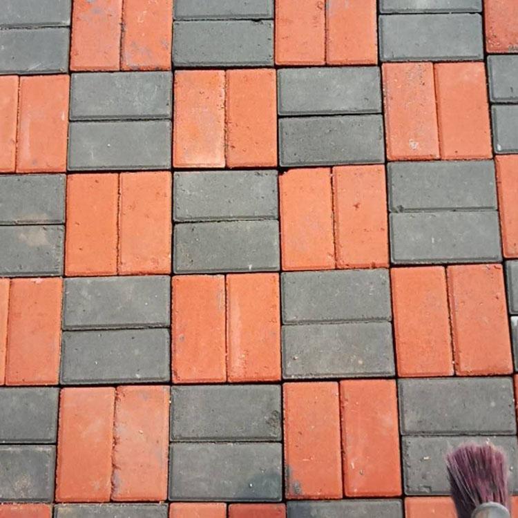 济南厂家人行道防滑路面砖户外彩色环保透水砖多规格多颜色面包砖