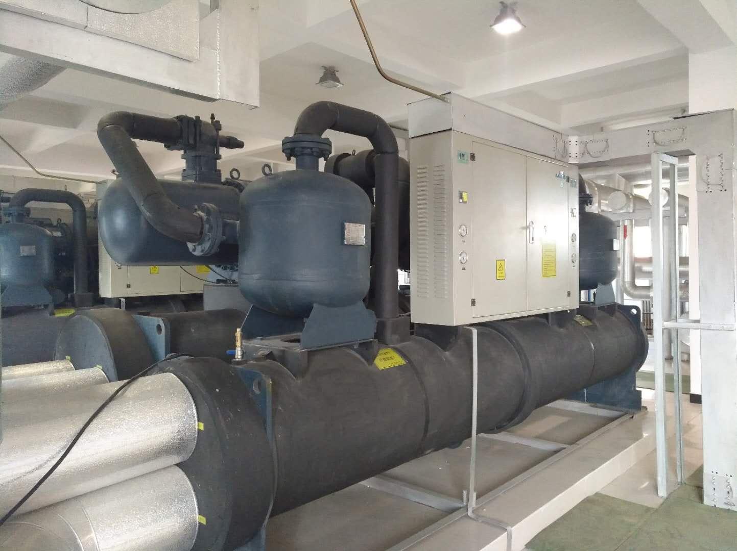 西安水源热泵机组维修保养清华同方，麦克维尔