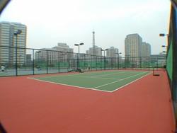 建设网球场、排球场、篮球场、羽毛球场的设计方案