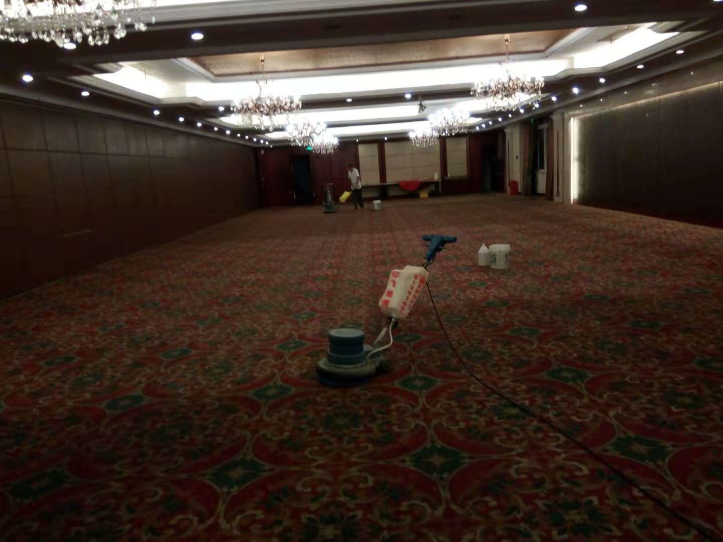南京地毯清洗办公地地毯宾馆地毯酒店地毯清洗公司
