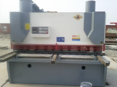 衢州闸式剪板机/QC12x4000剪板机/烟台钢板剪切机