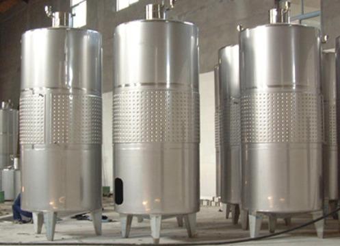 1-500吨不锈钢葡萄酒发酵罐