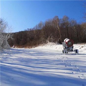 南阳滑雪场造雪机选择方法 高温考验实力造雪机厂家