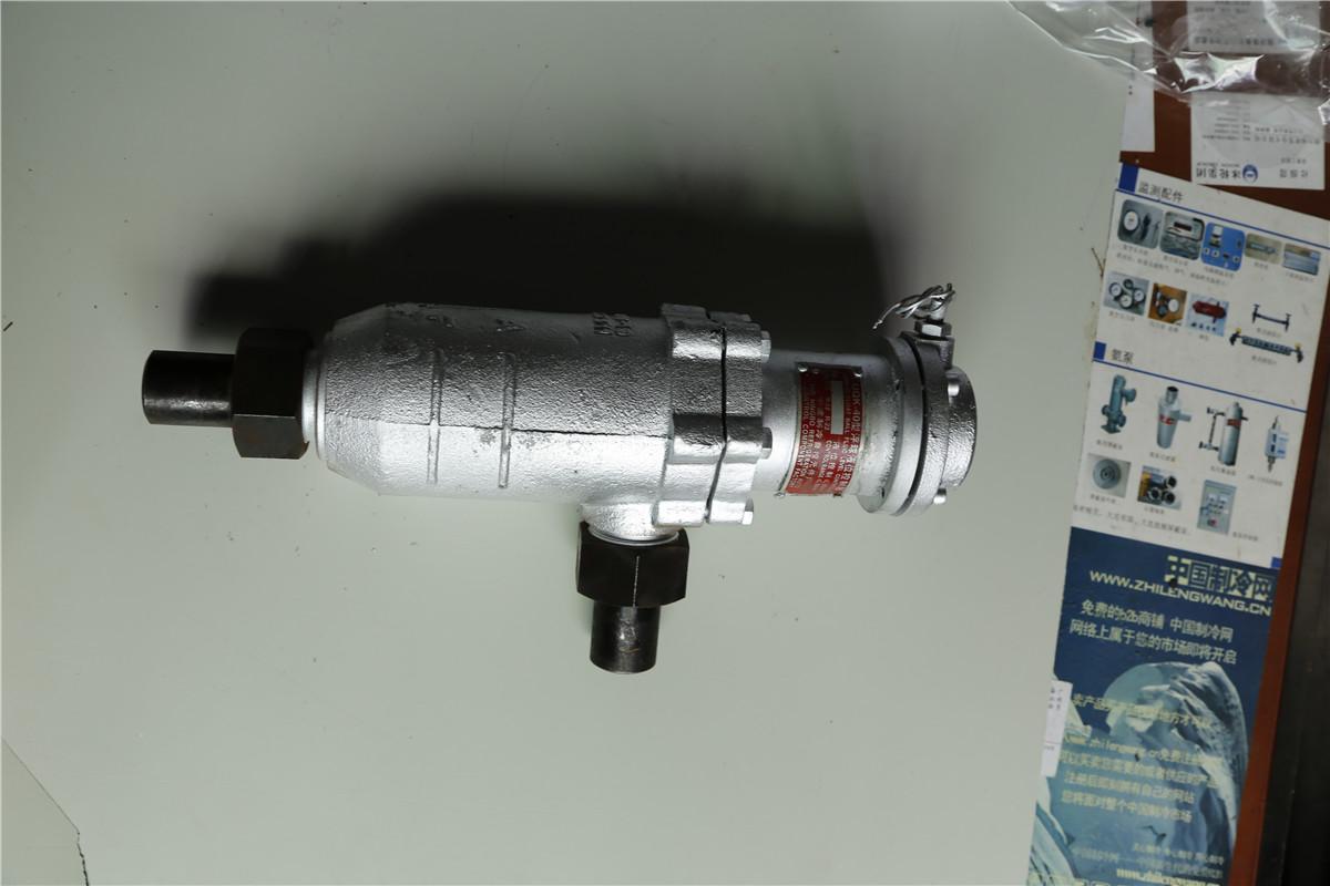 山东优质UQK-40浮球液位控制器