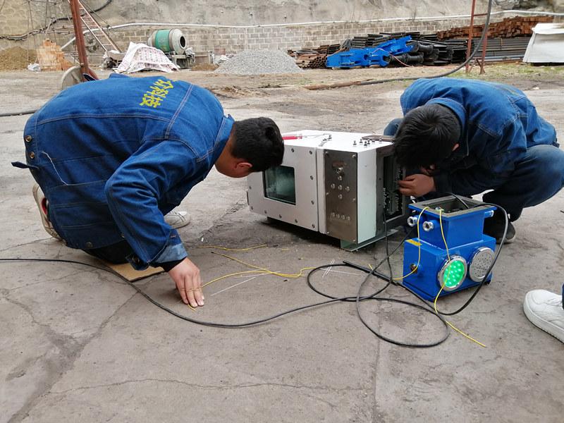 矿用防爆电动机保护器监测轴承温度及振动电机运行数据上传