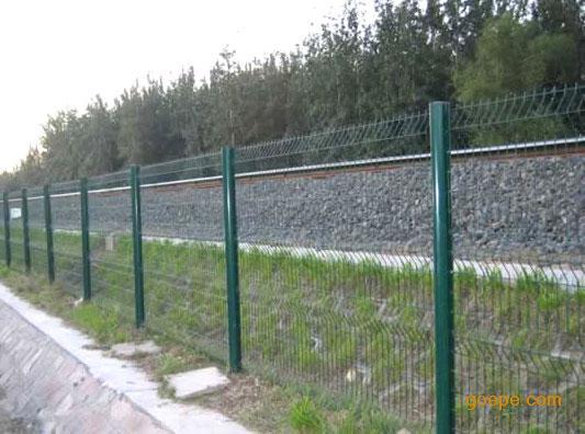 铁路护栏网 铁路隔离网 铁路护栏