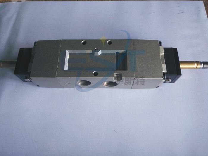 VF5520-03中央加压型三位置电磁阀