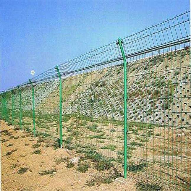河道防护网 鱼塘护栏网 双边丝护栏网厂家直销
