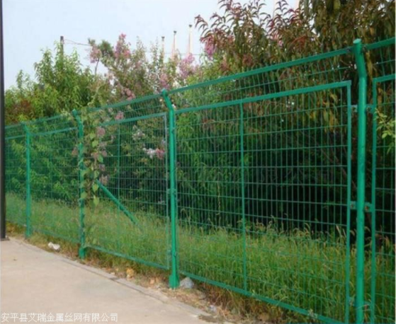 园区围栏网-农场种植区铁丝围网-铁丝网围栏生产厂家