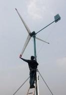 1KW小型风力发电机组价格 家庭用小型风力发电机