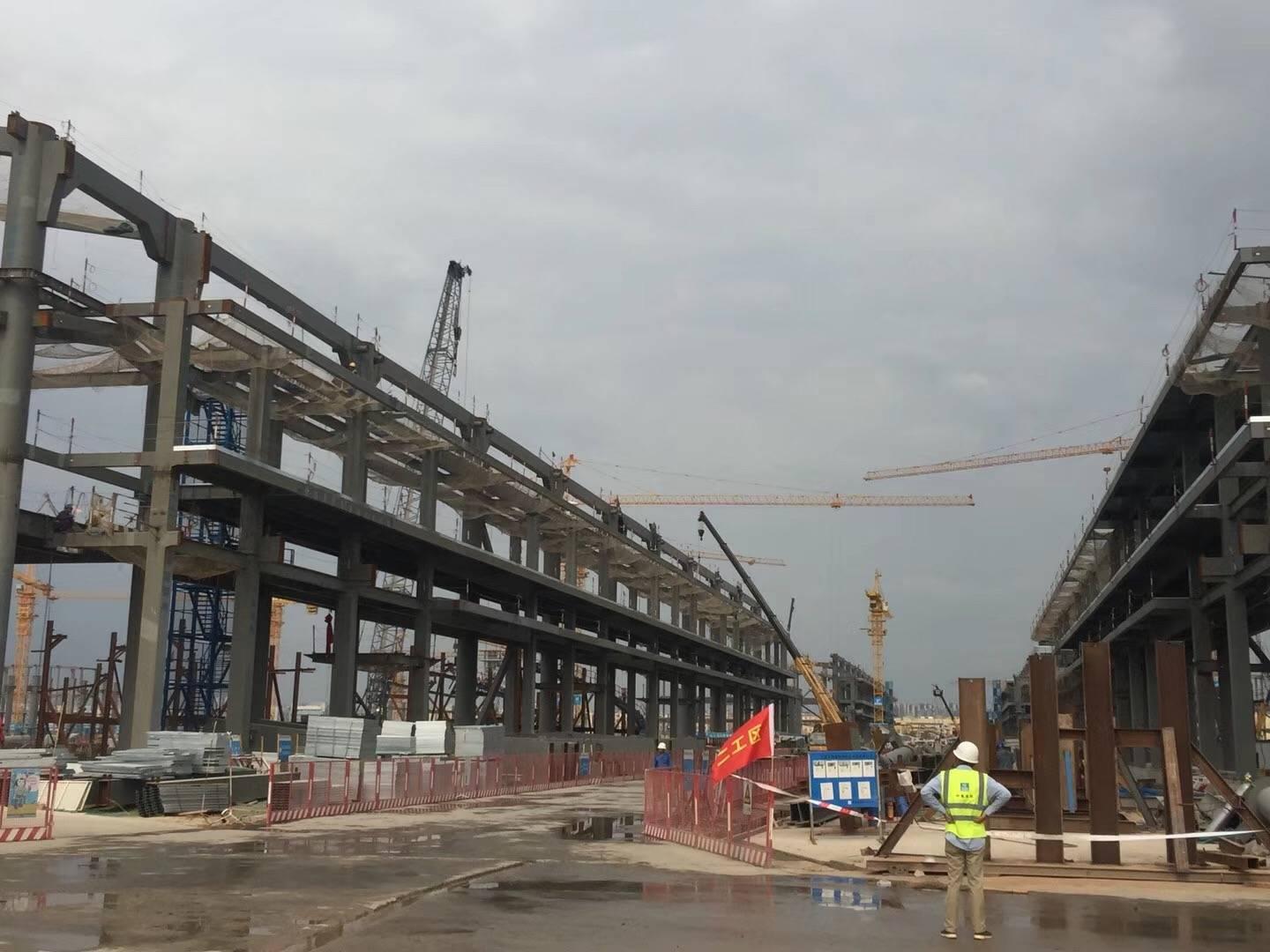 新建高铁车站钢管桁架结构弯管制作安装上海公司