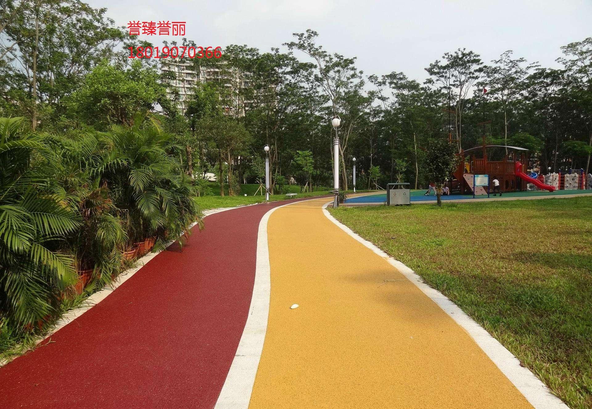 广东彩色地坪-彩色密封固化剂地坪的应用