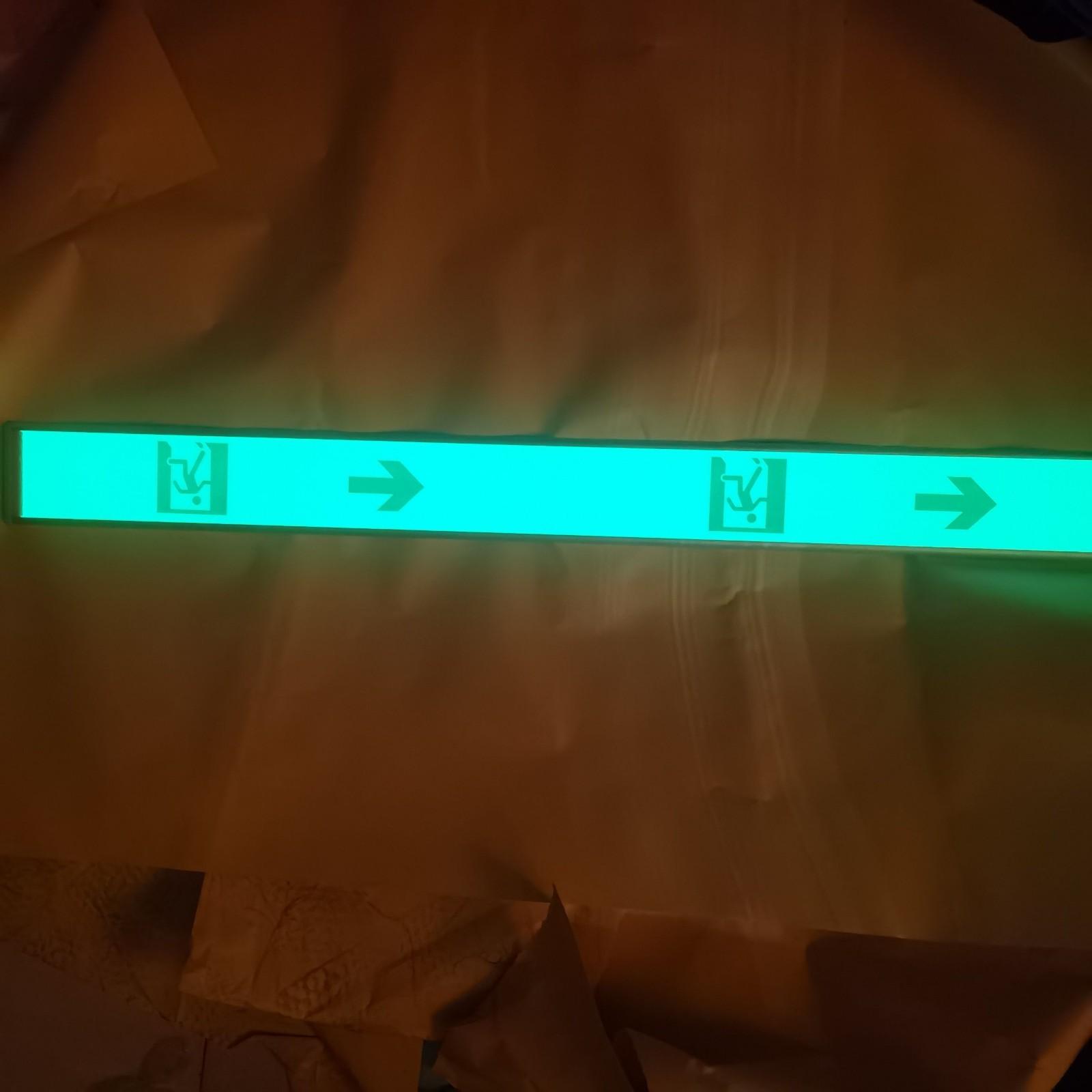 供应夜光PVC消防门套 自发光疏散标志牌蓄光警示PVC标志