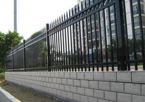 花园木栅栏、花园隔离栅栏、欧式小栅栏花园、路基防护栅栏