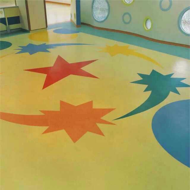 家用卡通儿童房纯色地板革 幼儿园地胶加厚耐磨防水