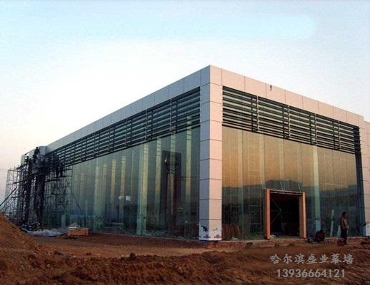 哈尔滨玻璃幕墙工程