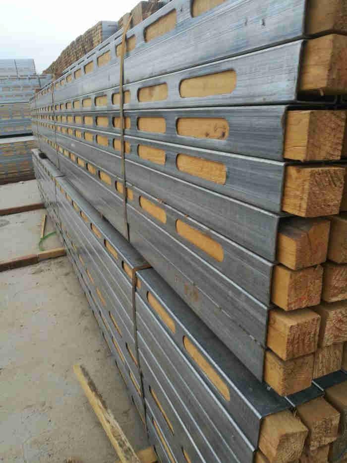 建筑用钢木龙骨 钢包木 钢木枕 可回收的木方