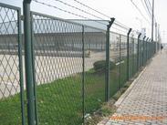 供应钢板护栏网钢板网防护网