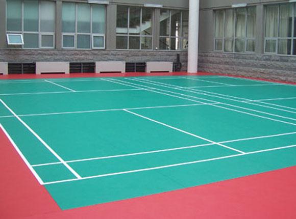 天津室内塑胶地板-塘沽羽毛球场运动地胶施工|体育馆木地板安装