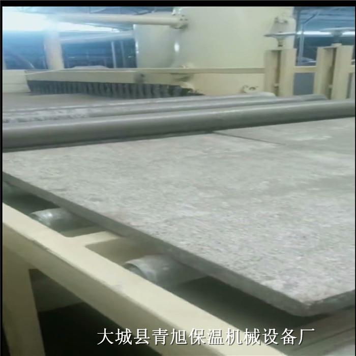 改性硅岩板设备与无机渗透板设备成套生产线使用