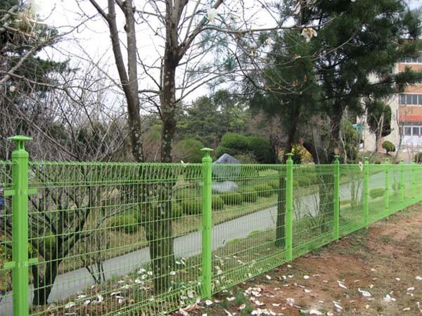 双赫供应花园，**小区用的  双圈护栏网