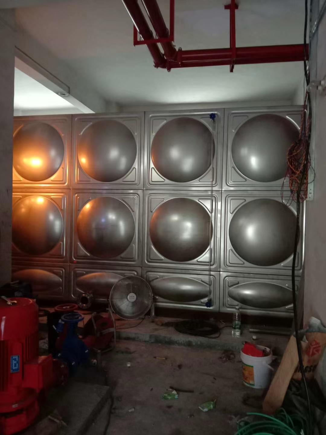 中山不锈钢消防水箱供水设备双层保温水箱不锈钢水塔厂家定制