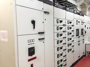 供应定制 GCK型低压抽出式配电柜