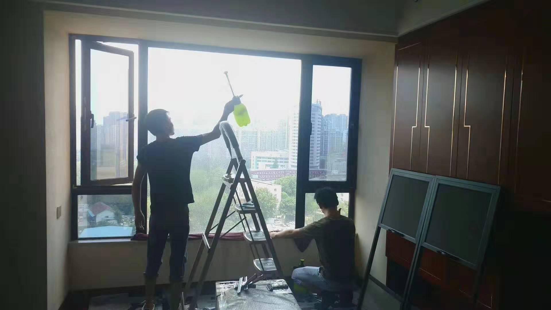 建筑窗户玻璃贴膜隔热防晒膜服务全上海