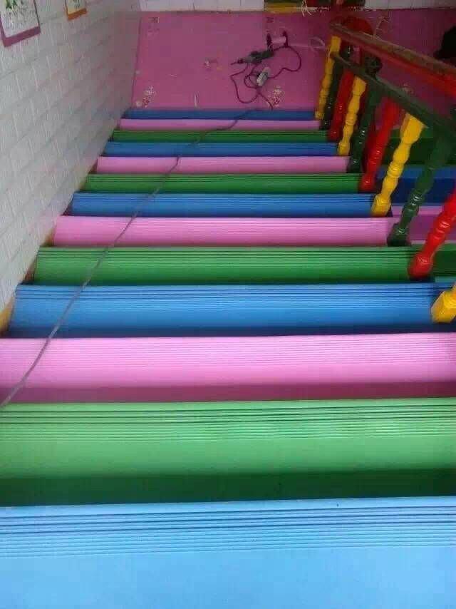 正蓝地板 楼梯踏步，彩色卡通楼梯，塑胶楼梯，pvc楼梯，安全楼梯