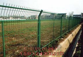 钢丝围栏网，围墙钢丝网，金属防护网，钢丝网价格，高速公路钢丝网，钢丝网厂