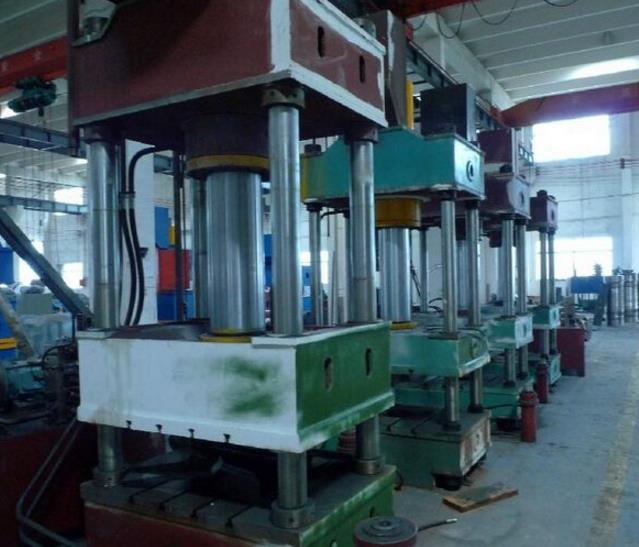 杭州单柱液压机械维修 单柱液压机的安全操作：