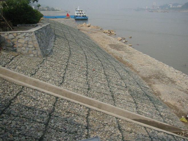 水利河堤护岸雷诺护垫，河岸加固生态石笼护垫