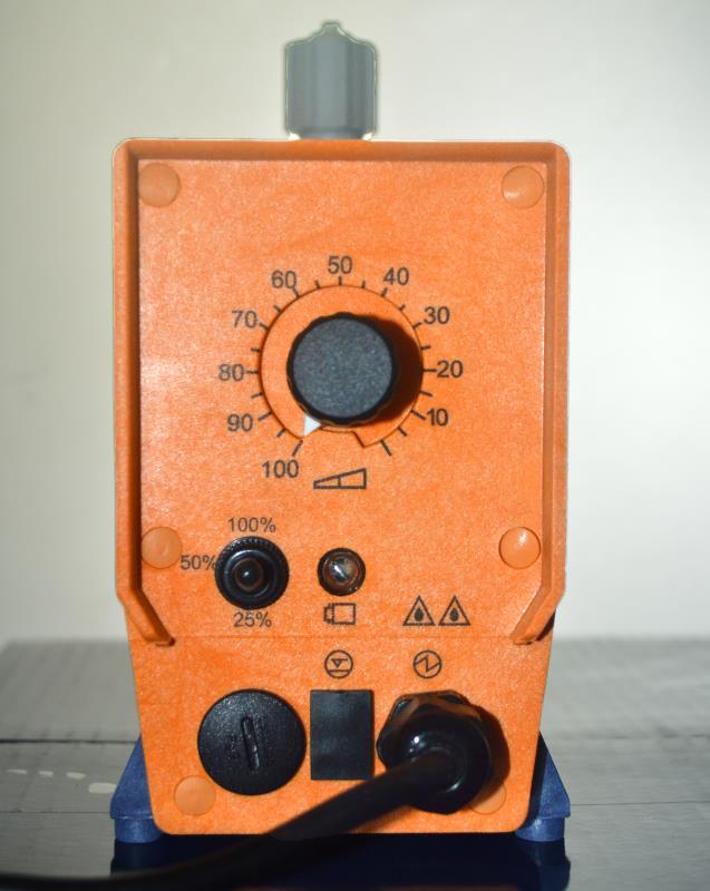 普罗名特计量泵CONC0703PP酸碱泵定量泵电磁泵进口计量泵