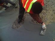 水泥混凝土地面起皮起砂处理剂地面起灰起砂怎么办