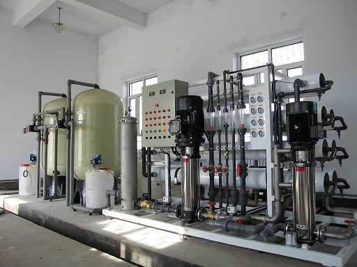 纯净水厂处理设备厂家，贵州反渗透纯净水处理系统装置