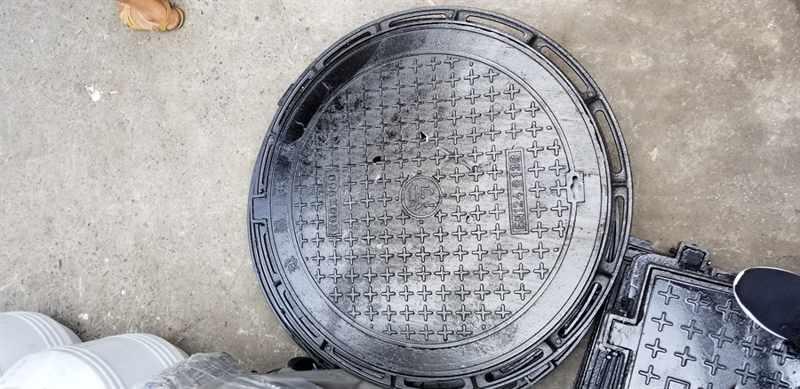 广安复合水篦子盖板批发 球墨铸铁井盖检查井用井盖