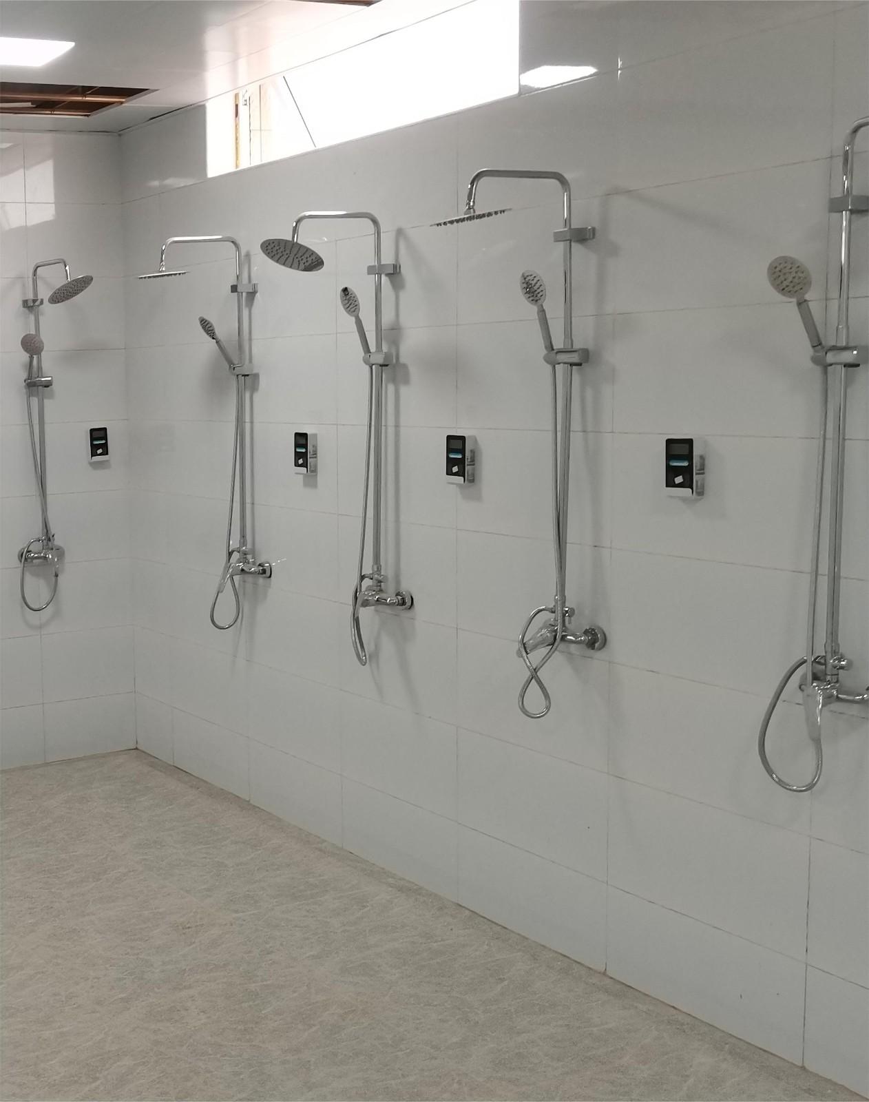 武汉公共澡堂洗澡插卡节水器、浴室扫码收费系统