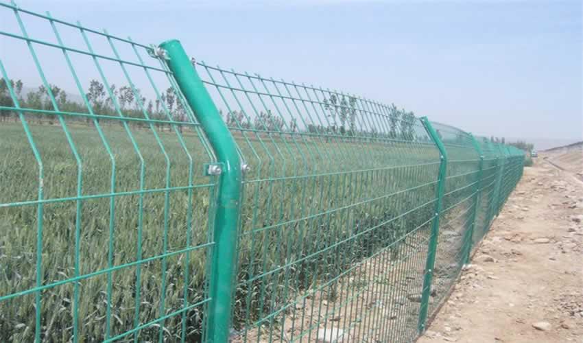 铁艺围栏护栏用途铁艺围栏护栏价格