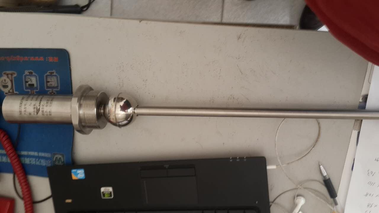 加油站油罐液位监测仪