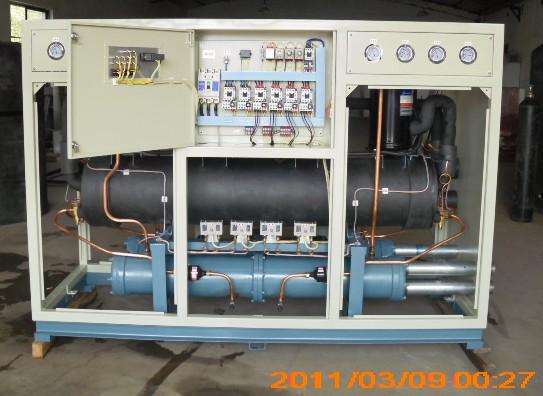 DSPW-050F箱型水冷耐酸碱冰水机