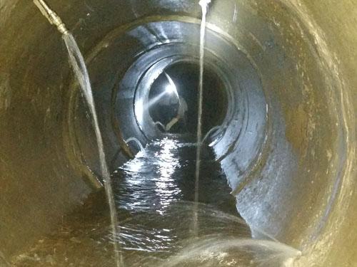 尾矿库涵洞漏水处理 、涵洞漏水封堵 、涵管防水堵漏