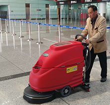 北京手扶式洗地机XD20WE物业小区地下车库电瓶洗地机厂家供应