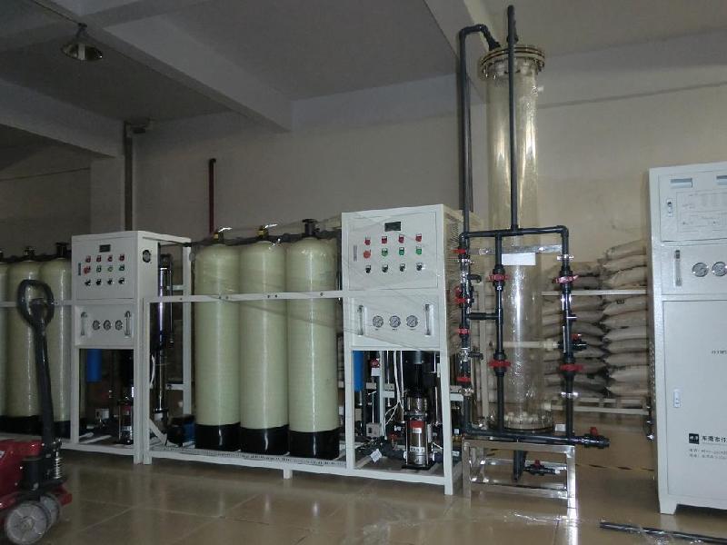 贵州纯净水处理设备_反渗透水处理系统厂家直销