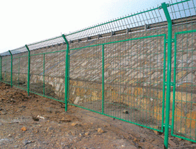 天津护栏网围栏网安装测量